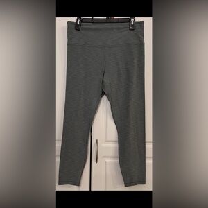 GAP ATHLETA Elation Ultra High Rise 7/8 Legging - Size L
